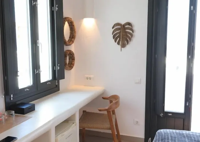 Sandaya Luxury 4* Naousa (Paros)