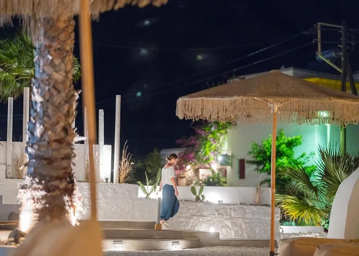 Sandaya Luxury 4* Naousa (Paros)